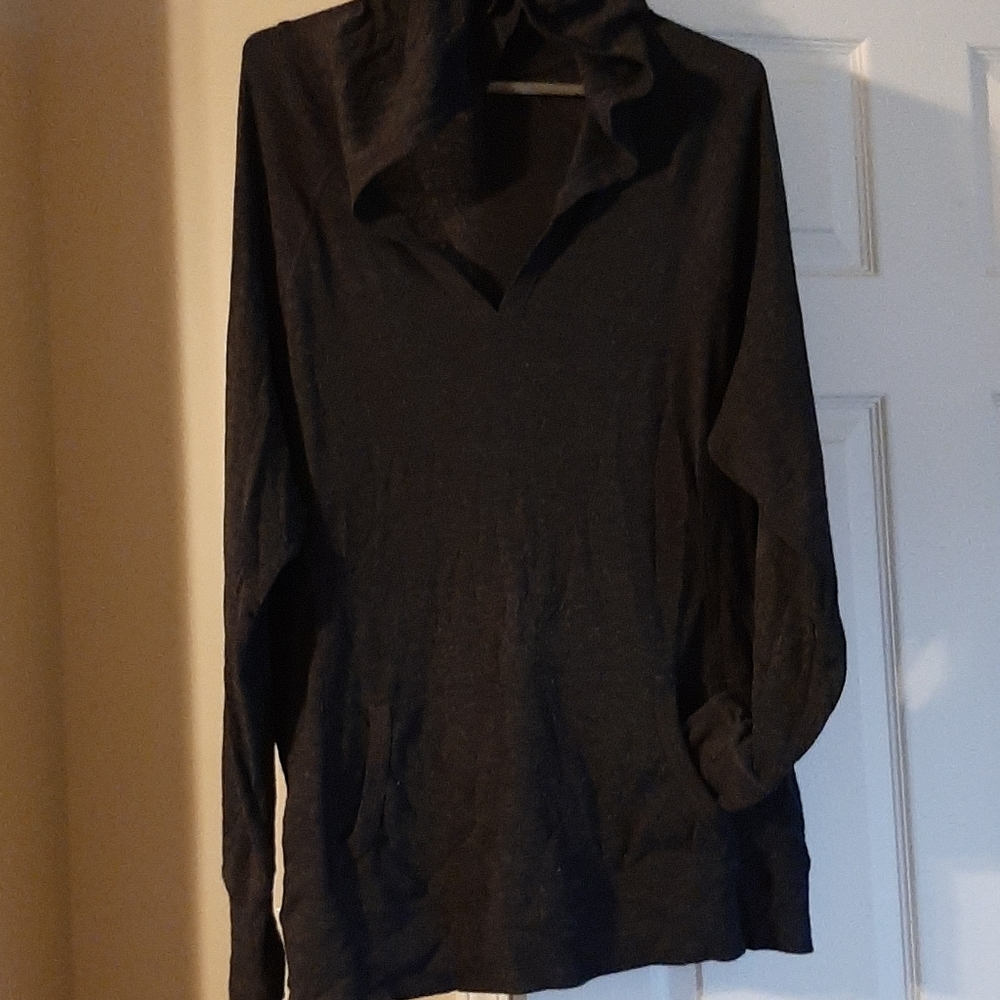 Old navy long sleeve